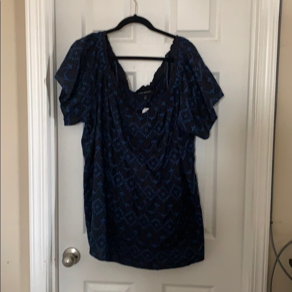 Lane Bryant size 26/28 off the shoulder blouse.
